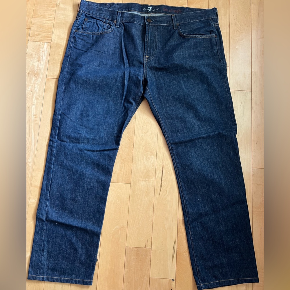 7 For All Mankind Jeans: The Straight Fit